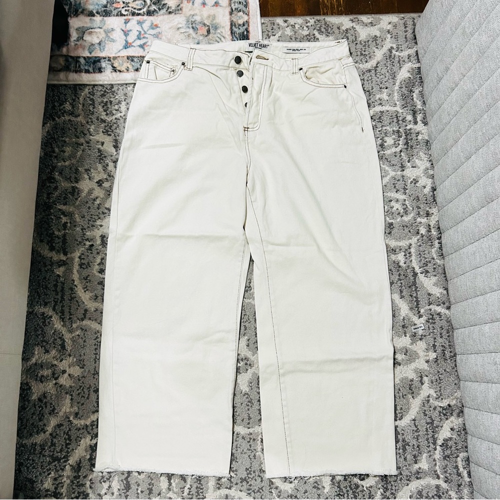 Velvet Heart Cream Straight Leg Pants